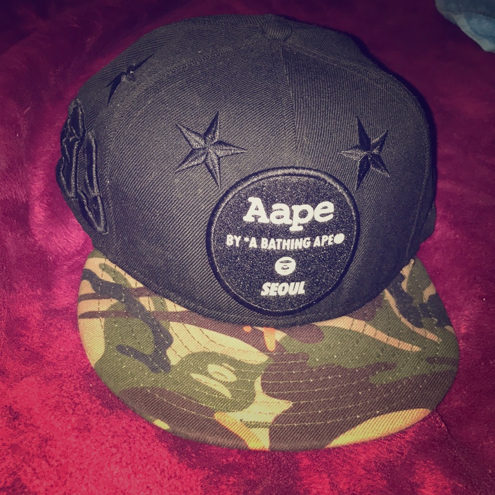 Aape Seoul x New Era (A Bathing Ape) Cond. 7/10